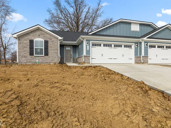 140 Mission Terrace Dr, Whiteland, IN 46184