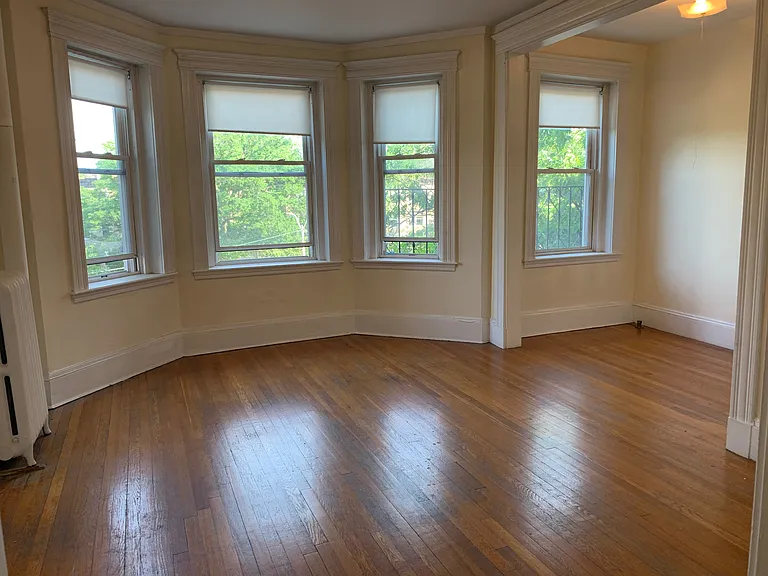 1125 Commonwealth Ave — Photo 32