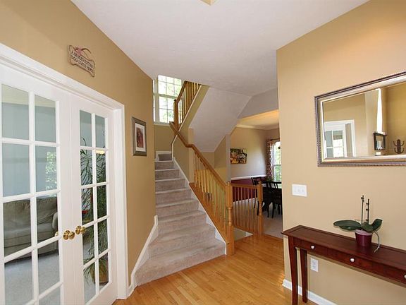 2nd image of 5394 Jamies Oak Ct