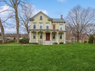 340 Crosson Pl, Plainfield, NJ 07060