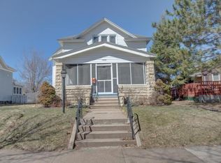 1333 Kane St, La Crosse, WI 54603