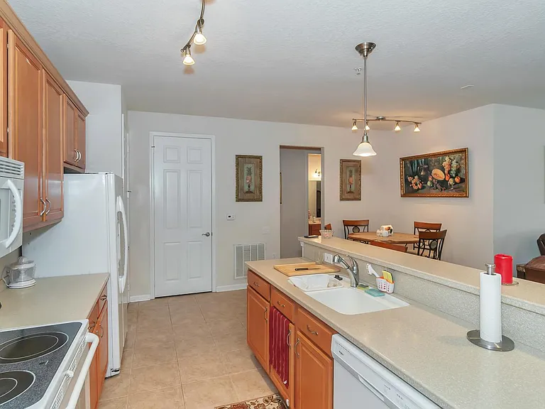 7905 Seminole Blvd #3106 — Photo 5