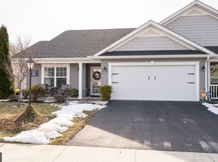 89 Saffron Ter, Falling Waters, WV 25419