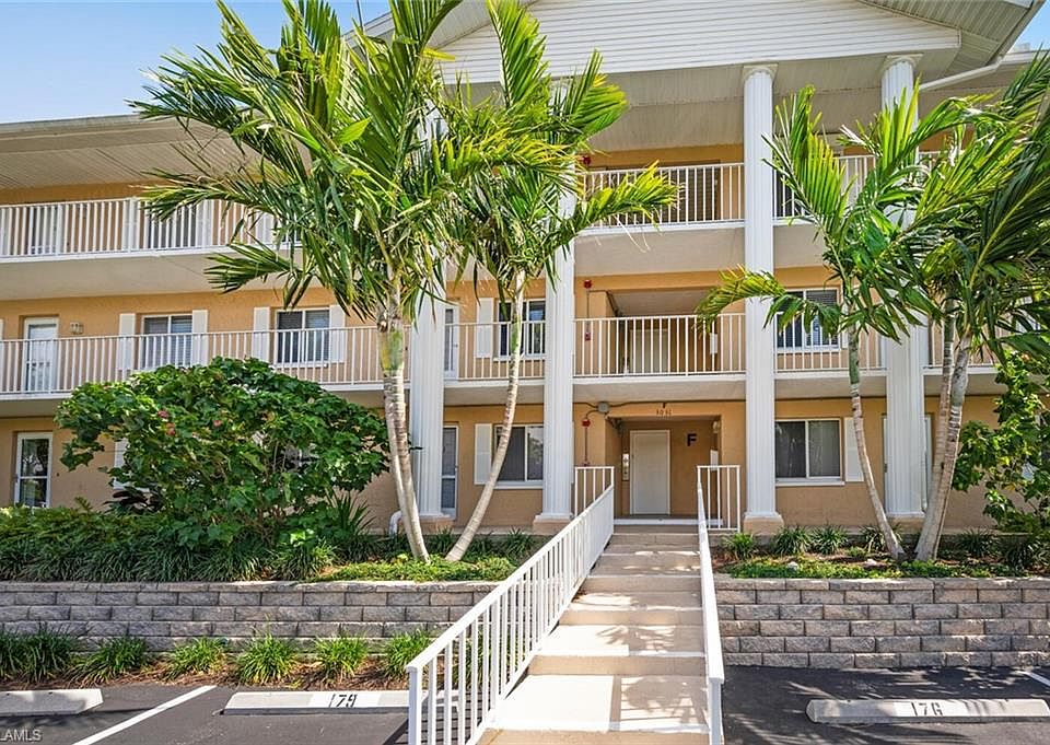 Naples Sandpiper Bay Club Apartments Naples, FL Zillow