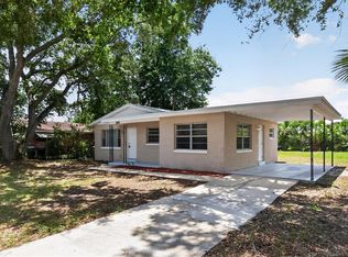 2209 9th Ct NE, Winter Haven, FL 33881