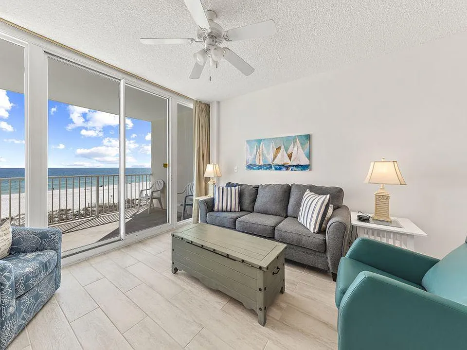 455 E Beach Blvd #ID1270011P