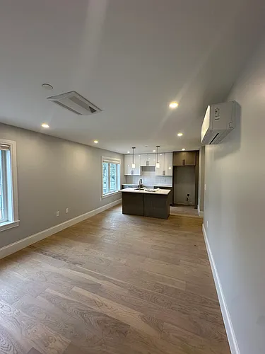 425 Market St #304 Photo 1