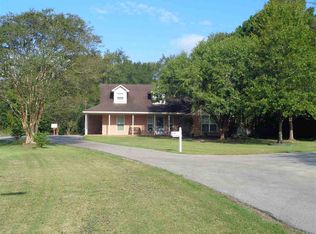 310 Medford Ln, Vidor, TX 77662