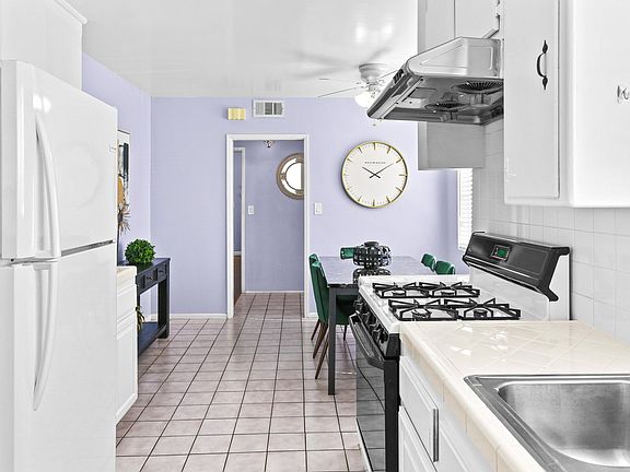 2nd image of 719 N Nora Ave