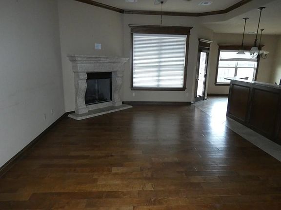 3rd image of 2607 SW 69th St