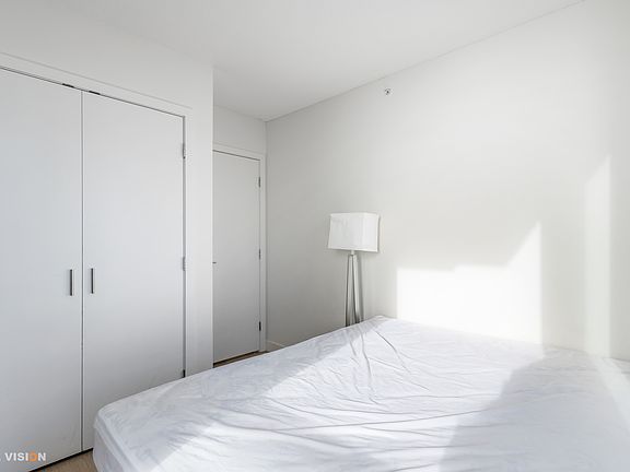 3rd image of 1308 Hornby St #2907