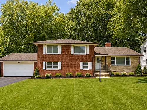 47 Tumblebrook Ln Photo 1
