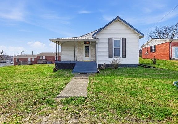 2nd image of 134 Read Ave