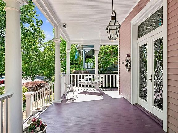 5th image of 3018 Desoto St