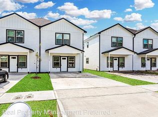 8218 Parker Rd #B, Houston, TX 77078