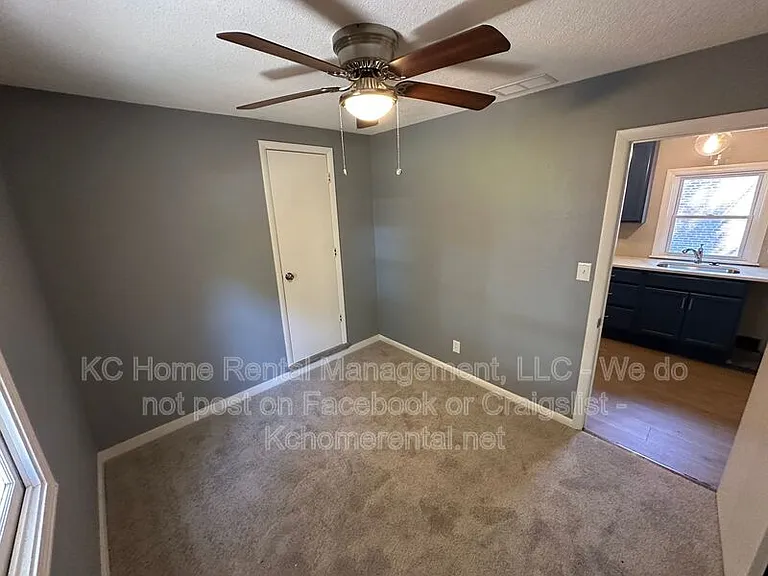 1648 Jefferson St — Photo 23