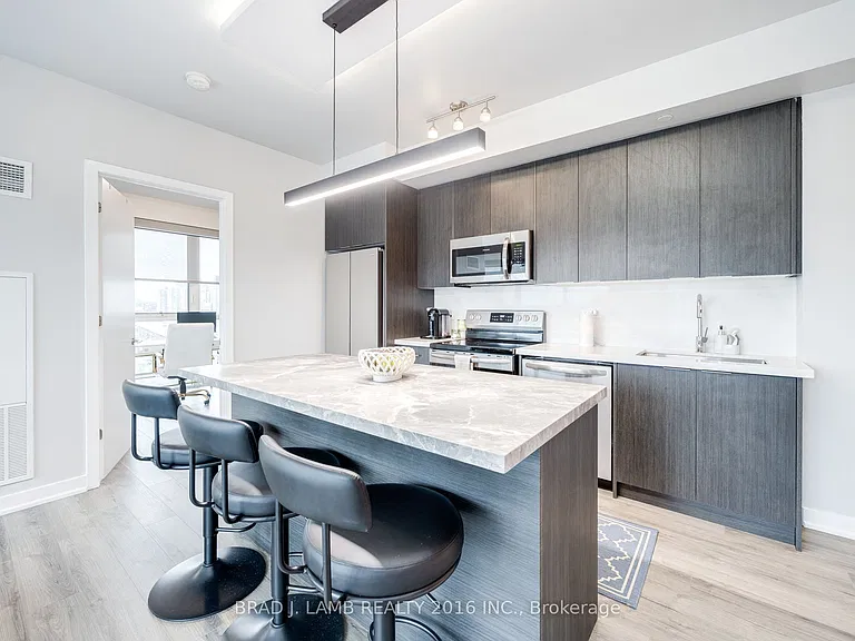 50 Bruyeres Mews #1209 — Photo 4
