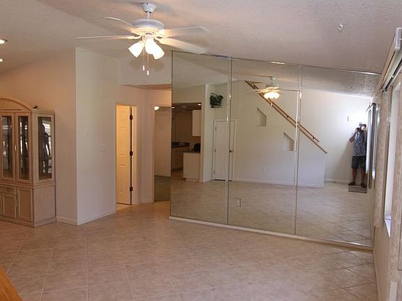 4th image of 722 Lomond Dr