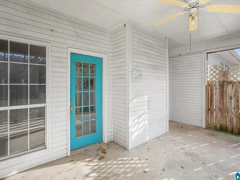 428428 Cambrian Ridge Trl — Photo 41