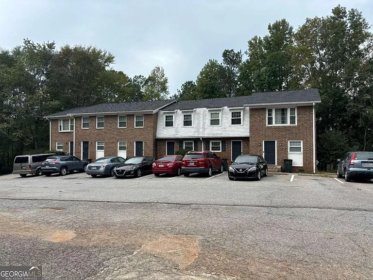 180 Chalfont Ln #6 — Photo 4