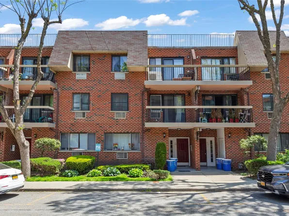 71-09 Sutton Place Unit 2, Flushing, NY 11365