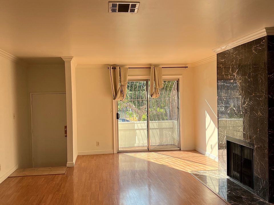 1st image of 142 Rosemont Ave APT 6