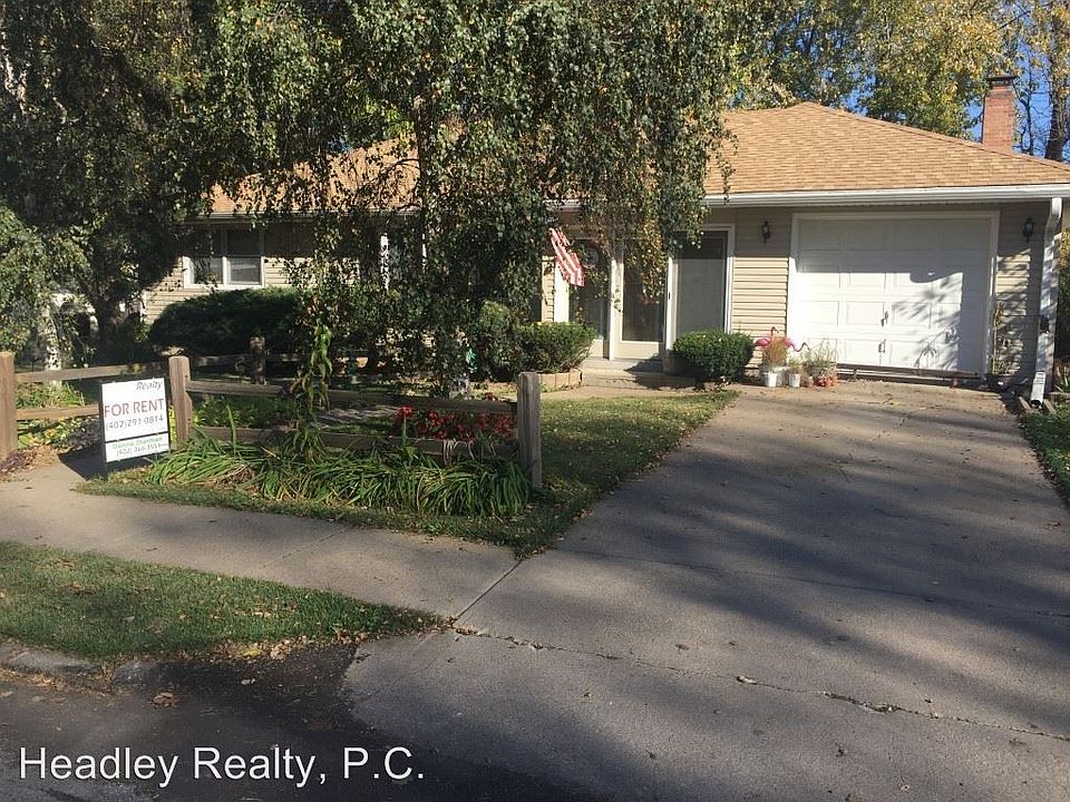 1st image of 1023 Parkway Dr