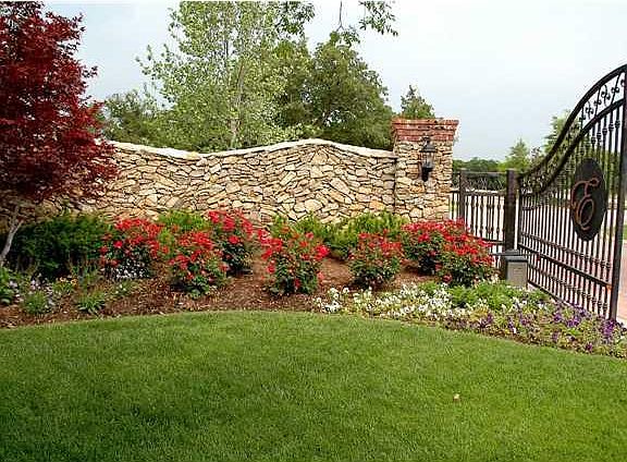 4th image of 5925 Newport Dr #6