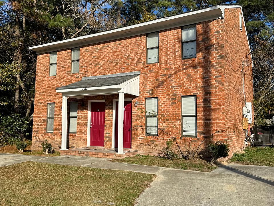 1st image of 2512 Blossom Ct Unit A/b