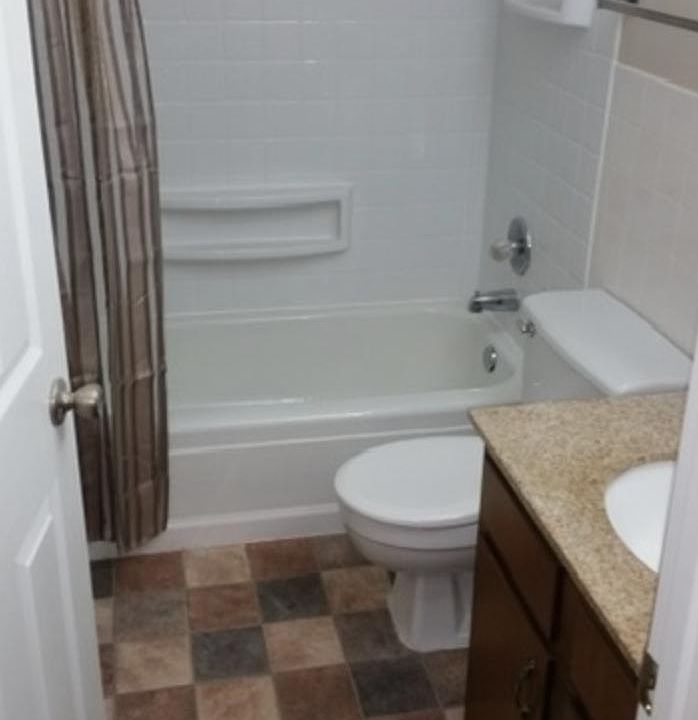 1st image of 504 S 7th St APT 2