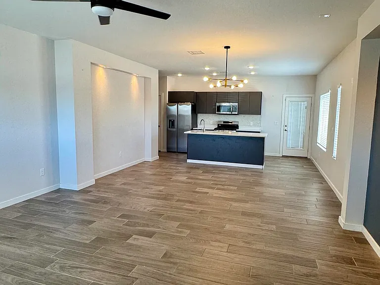12725 Don Norte St — Photo 3