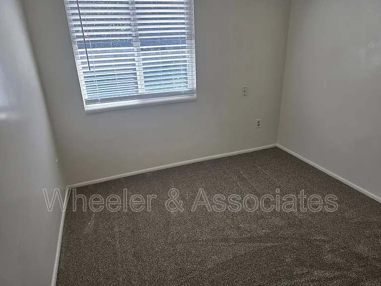 2988 Adams Ave #2988 — Photo 17
