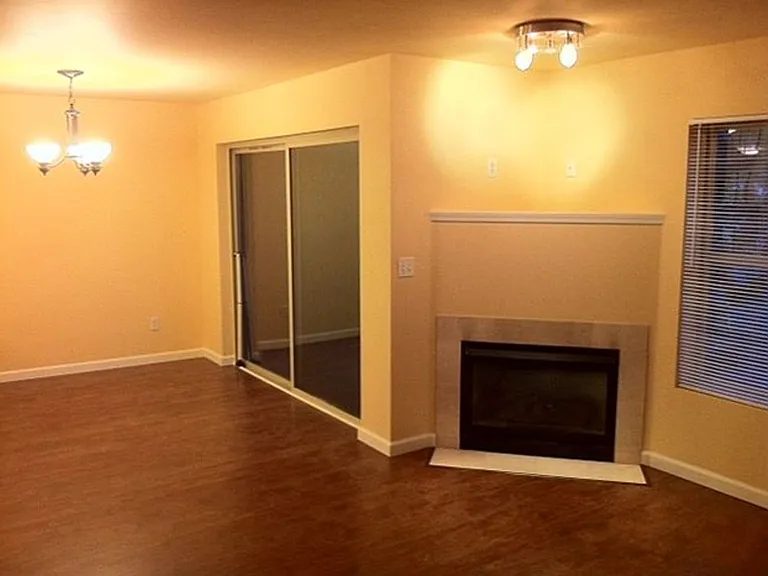 9520 1st Ave NE #C303 — Photo 5
