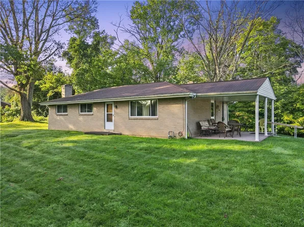 1388 Riverview Rd, Crescent, PA 15046