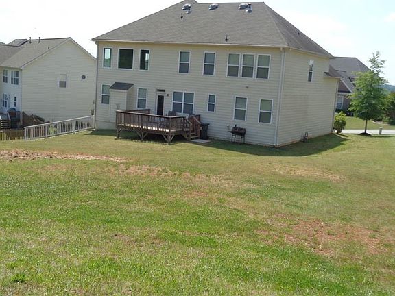 2nd image of 141 Bradshaw Park Dr