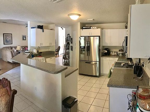 5th image of 4286 Parry Dr