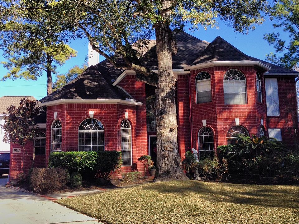 1st image of 13202 Vinca Ct