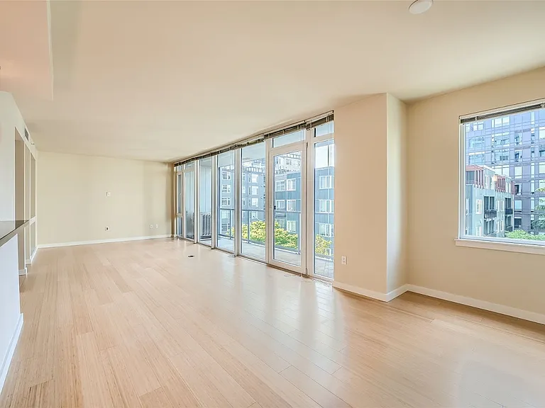 76 Cedar St #502 — Photo 7