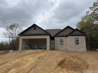 6 Summer Tyme Dr, Greenbrier, AR 72058
