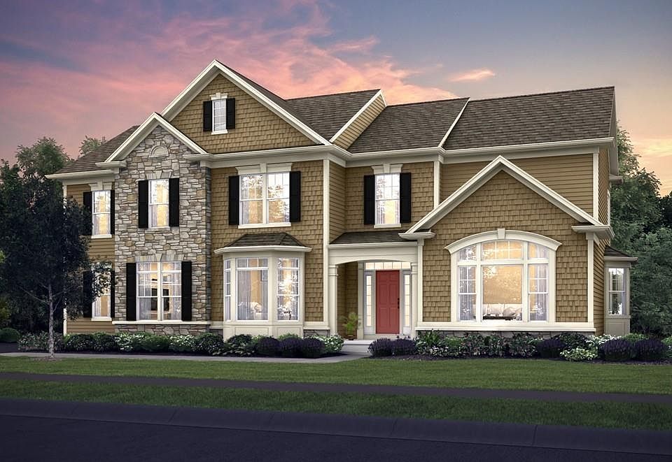 1st image of 20 Woodlot Dr Lot 4