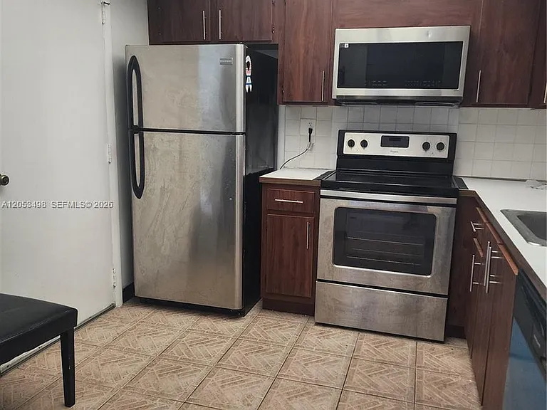 3750 NE 170th St #311 — Photo 16