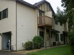 5965 Dellwood Ave, Shoreview, MN 55126
