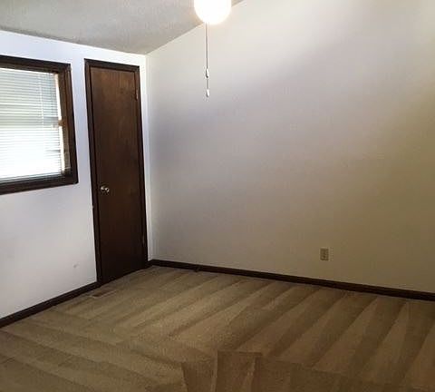 4th image of 2740 Tyndall Dr