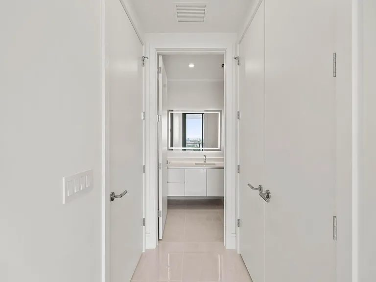 220 Lake Shore Dr #1121 — Photo 34