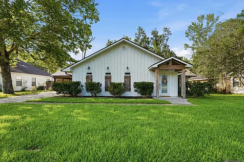 44464 Lakewood Dr Photo 1