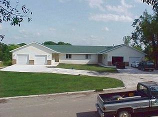 829 Reed Ave APT 3, Faribault, MN 55021