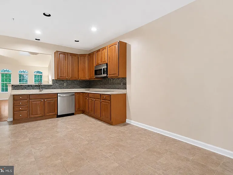 117 Teapot Ct #117 — Photo 14