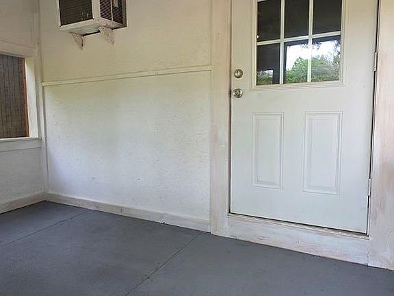 3rd image of 152 Snowden Rd