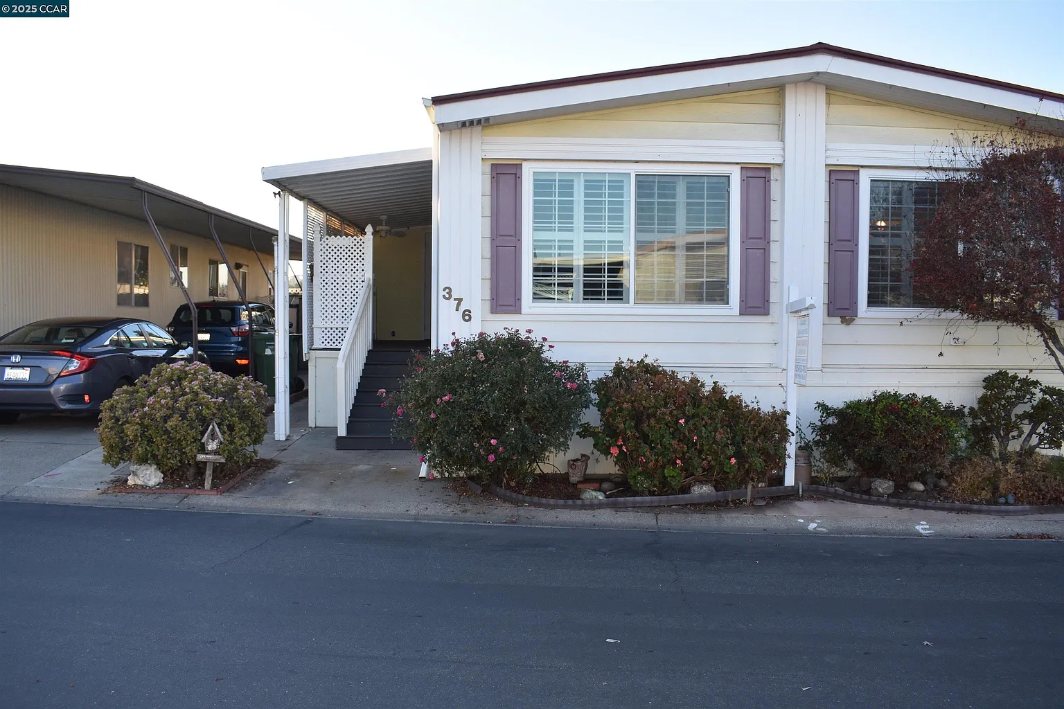 376 Avenida Flores #77 photo 1
