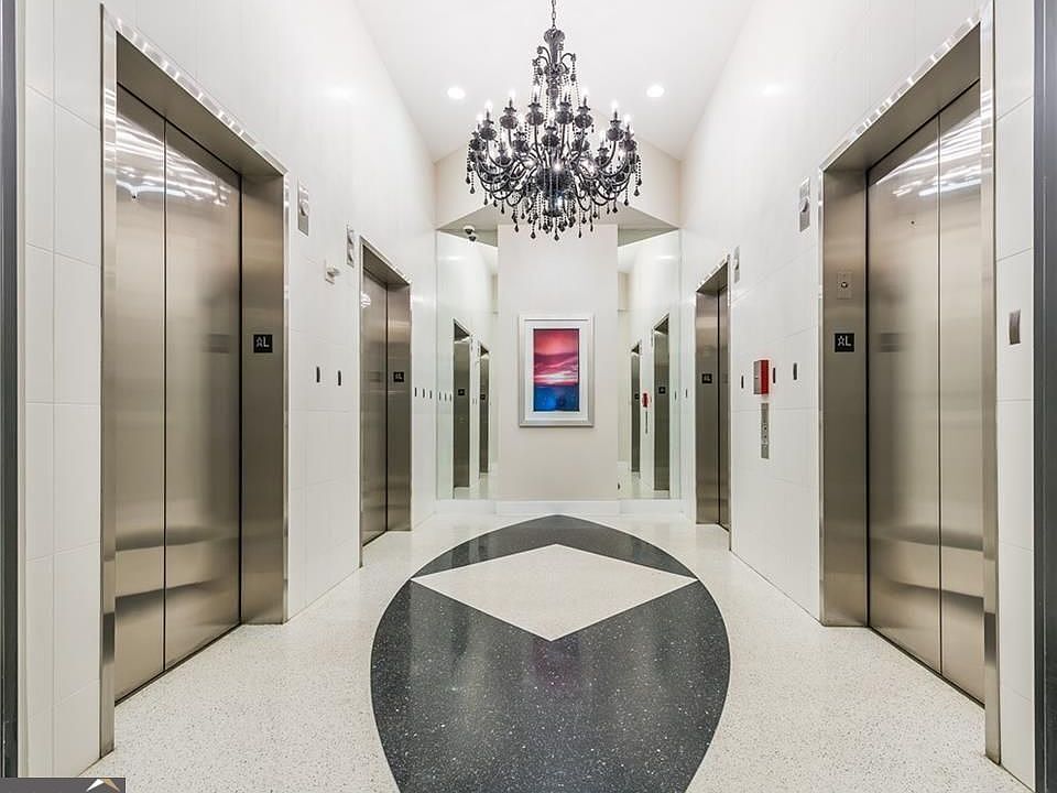 1st image of 860 Peachtree St NE Unit 902